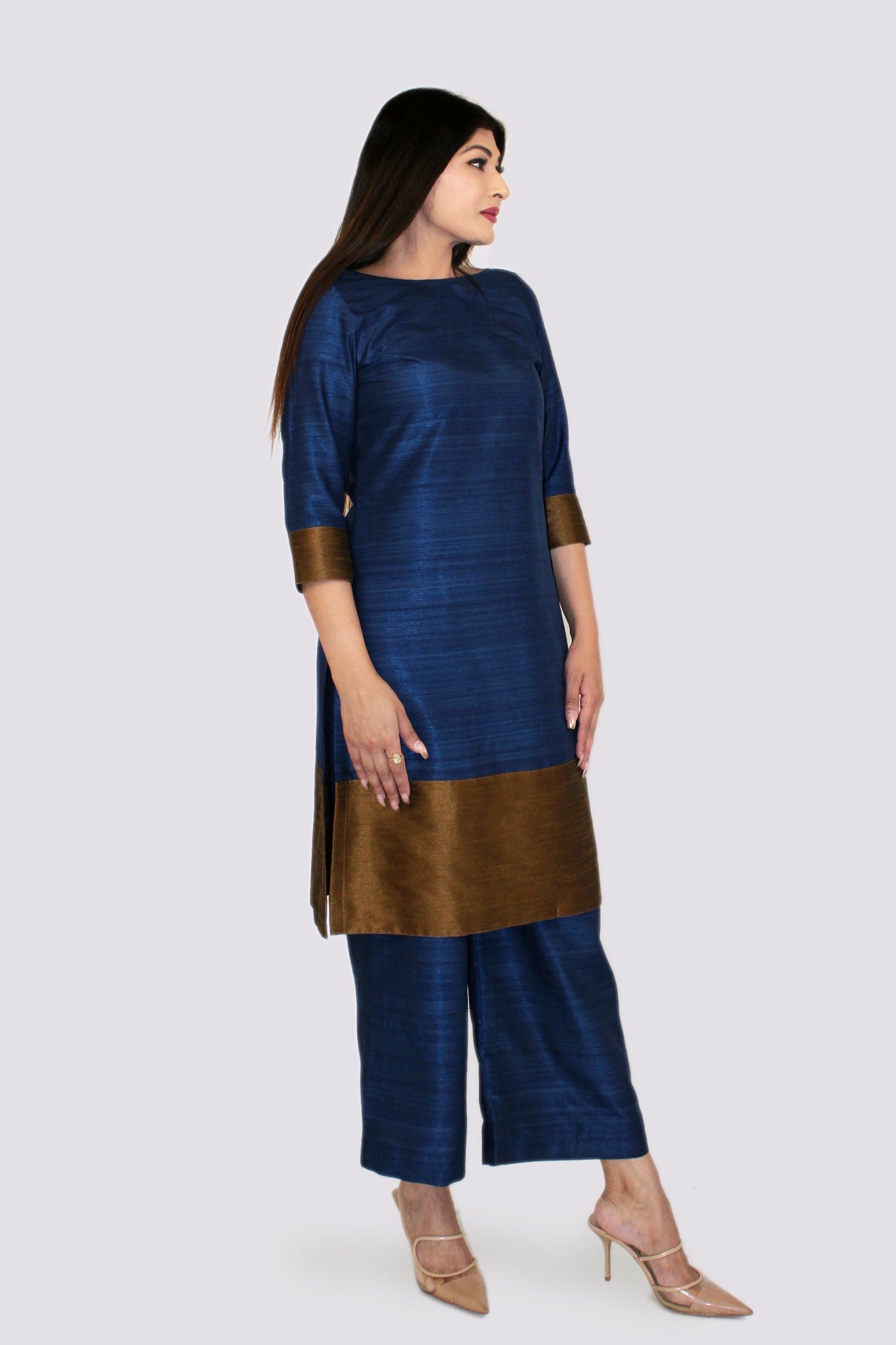 Darzi Unstitched Suit Fabric
