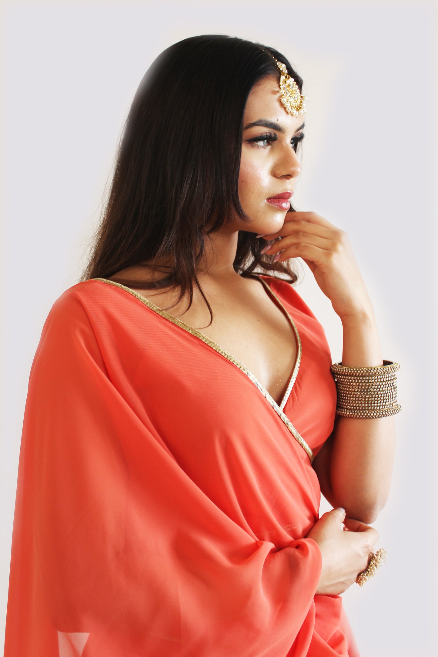 Pre-Stitched Genda Saree With Stitched Blouse
