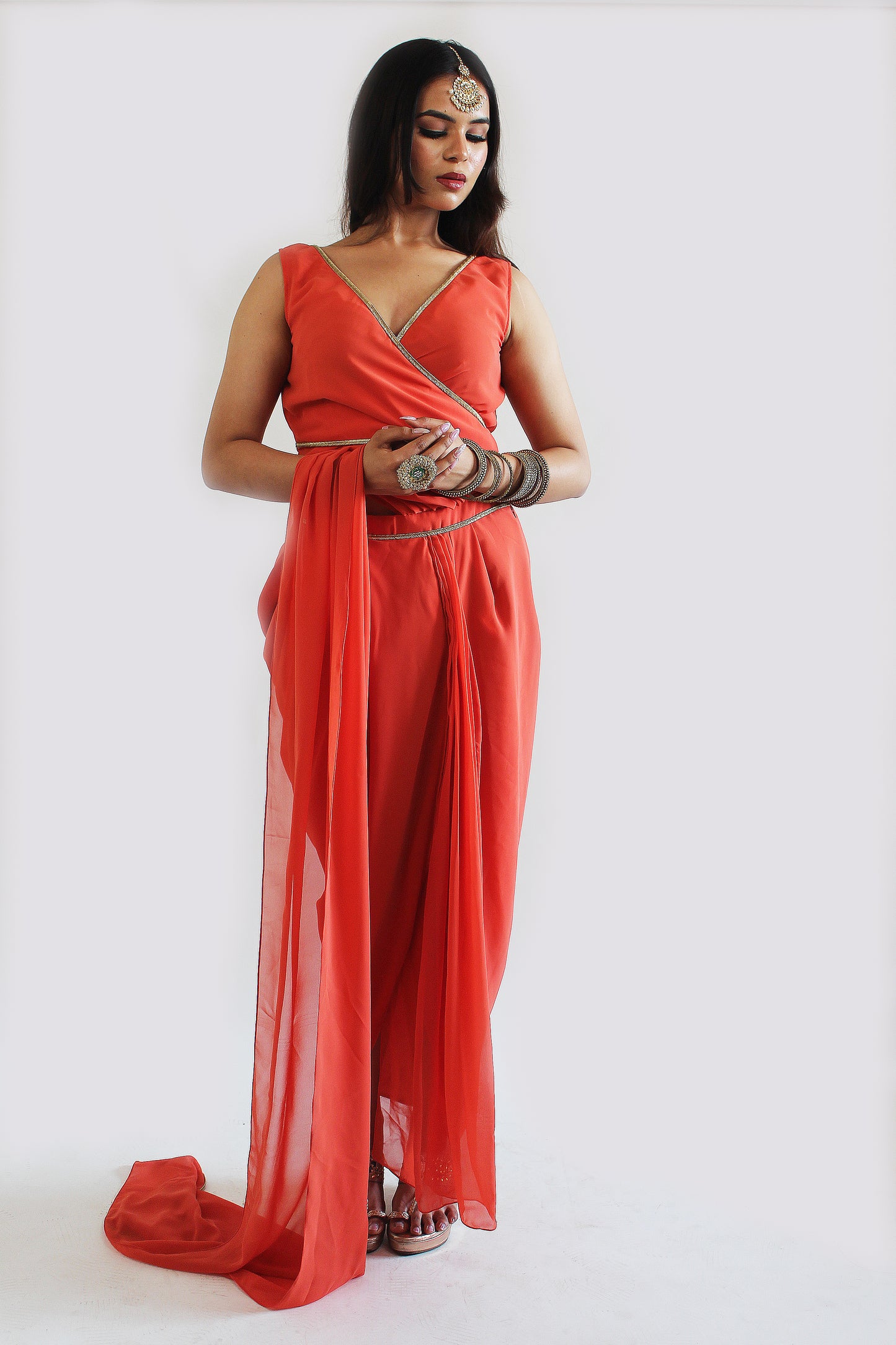 Pre-Stitched Genda Saree With Stitched Blouse