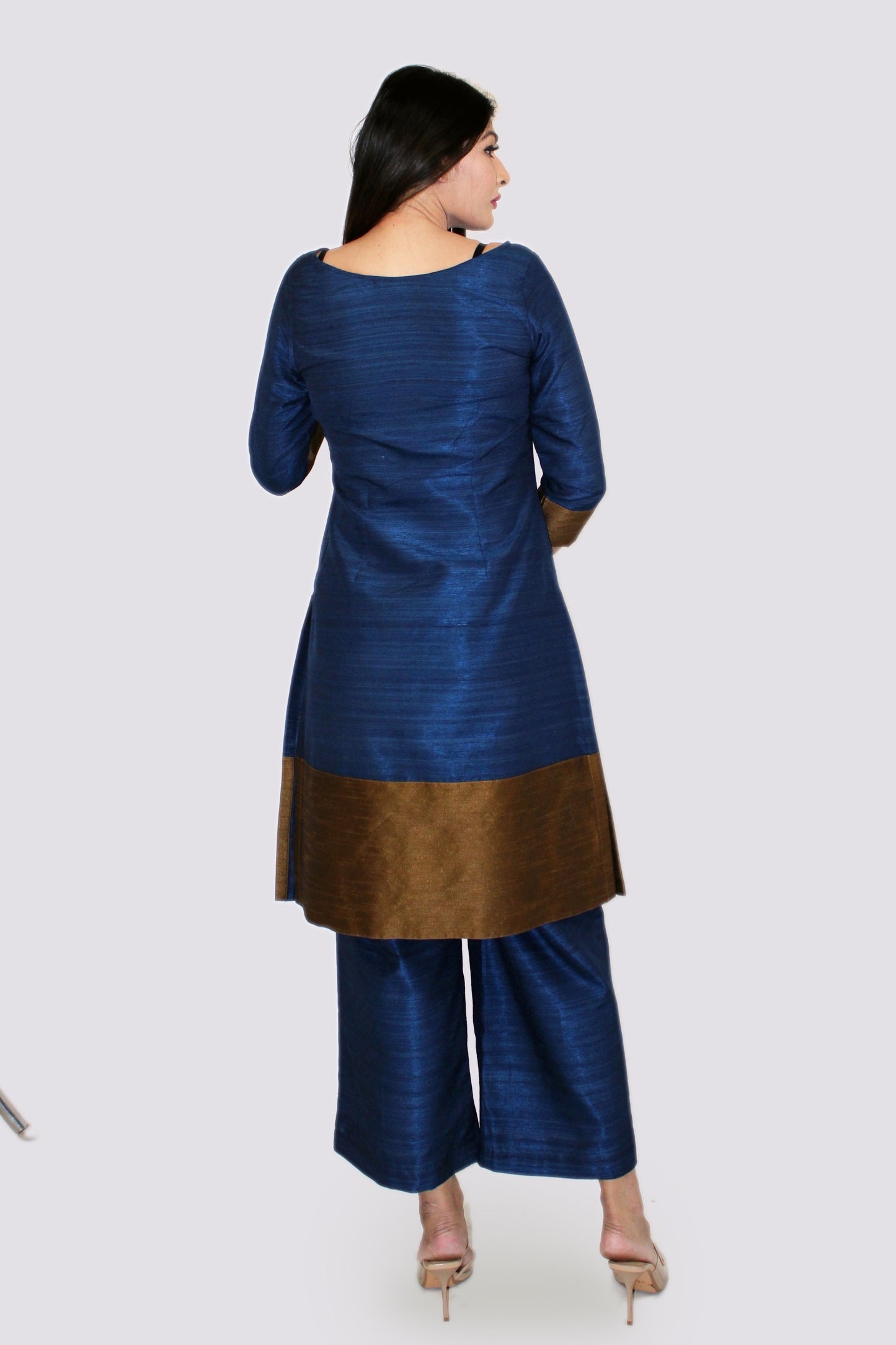 Kurta Set Adaah